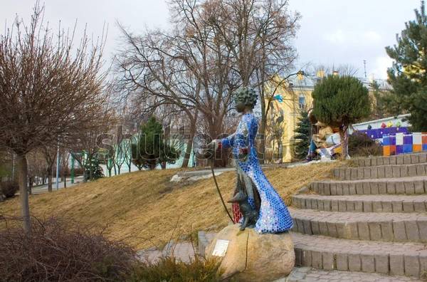 Львівська площа