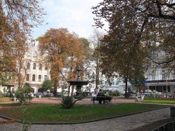 Площа Івана Франка